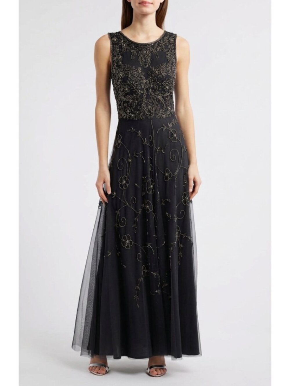 Pisano Nights Beaded Sequin Mesh Gown grey Formal Evening Womens Size 4 NWT